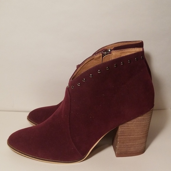 Beast Fashion Suede Booties - Picture 5 of 8